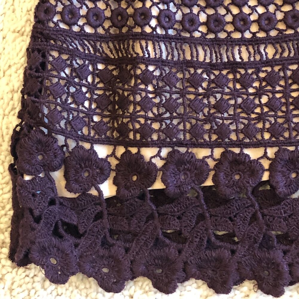 Chelsea28 Nordstrom Burgundy Crochet Fully Lined Sleeveless Shift Dress - Picture 7 of 15